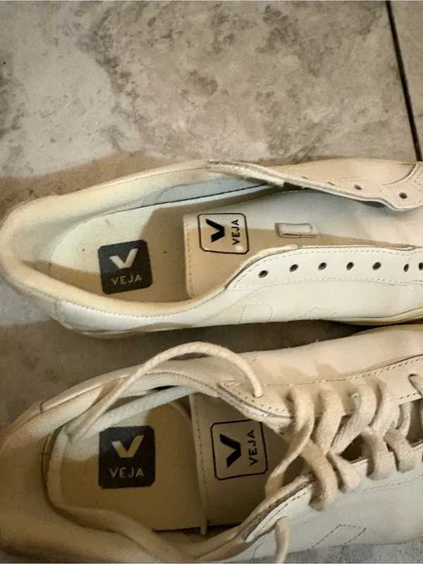 Veja Esplar Leather Logo Sneakers in White - Image 5