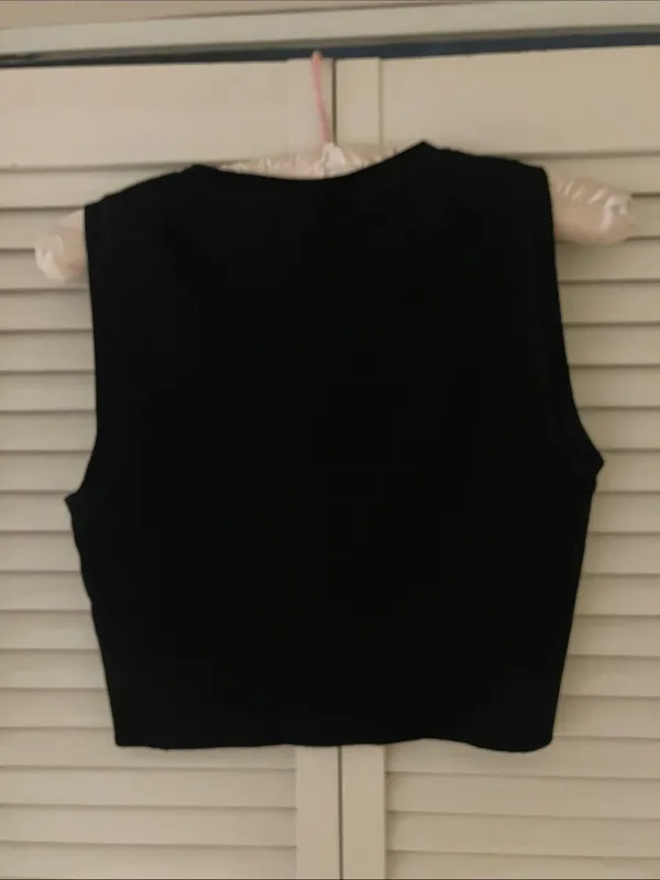 Zara Cropped Black Knit Tank Top Size Large - Image 4