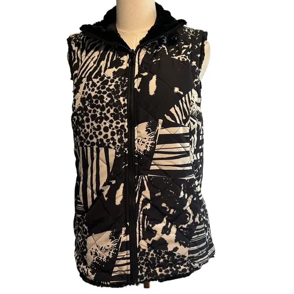 Puffer Vest Faux Fur Lined SM Black White Pockets Quilted Animal Print Multiples - Image 2