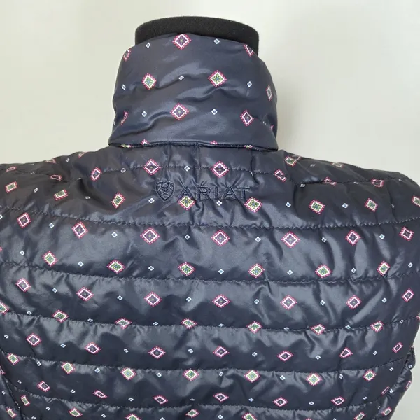Ariat Puffer Vest Women’s Size Small Blue Floral Silver Reversible Zip Up - Image 4