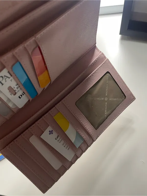 Michael Kors Pink Saffiano Continental Wallet with Gold Logo - Image 7