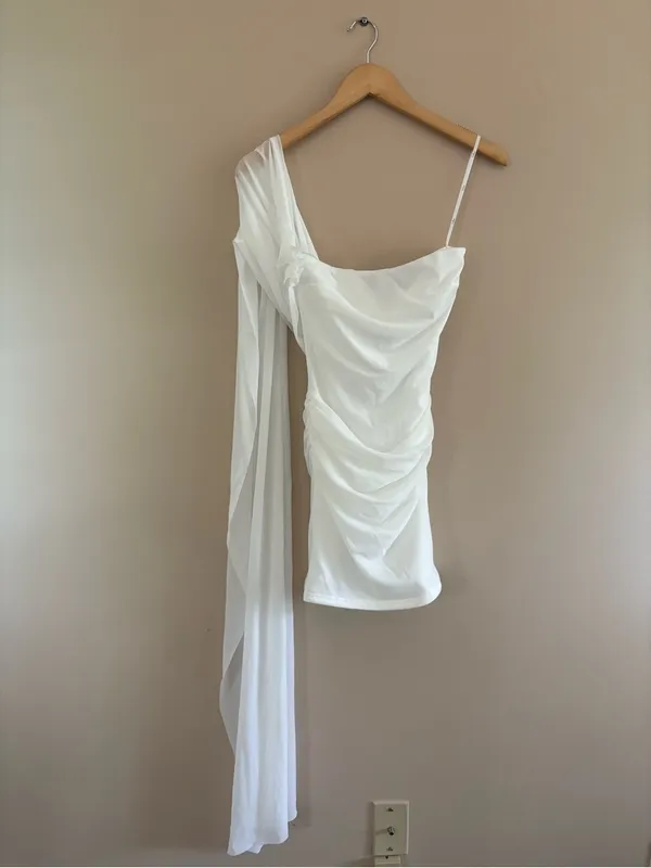 Lulus Nathalia White Mesh One-Shoulder Sash Mini Dress Size XS Bridal Classic - Image 3