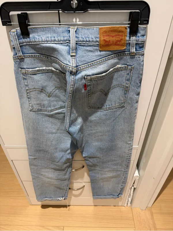 LEVI Light Blue Women’s Denim Jeans - Size 25 - Image 6