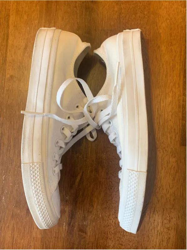 Converse Sneakers size 9 White - Image 4