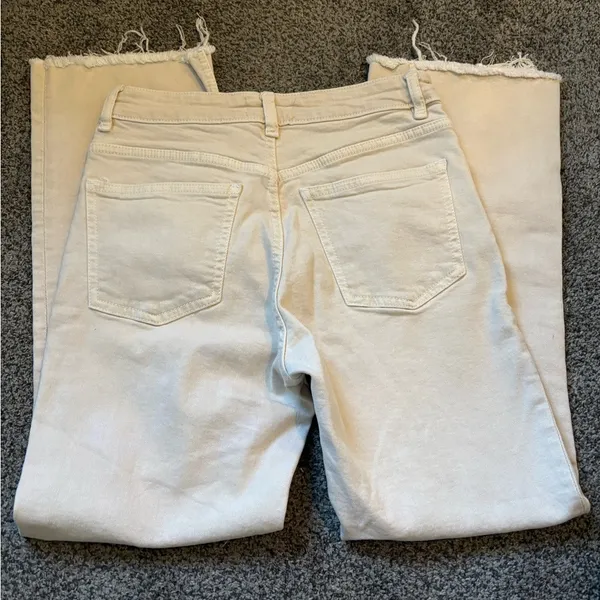 Zara Cream Straight Leg Jeans - Image 2
