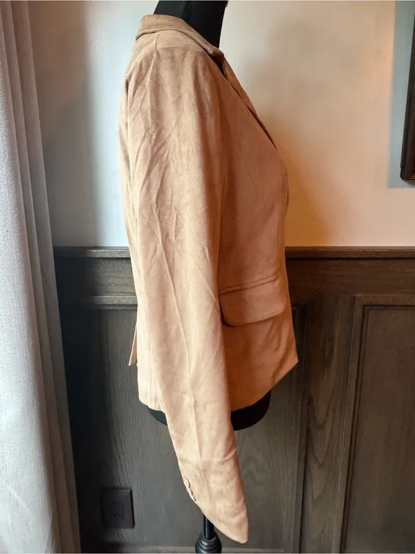 Sincerely Jules Suede One-Button Blazer in Light Brown - Image 6