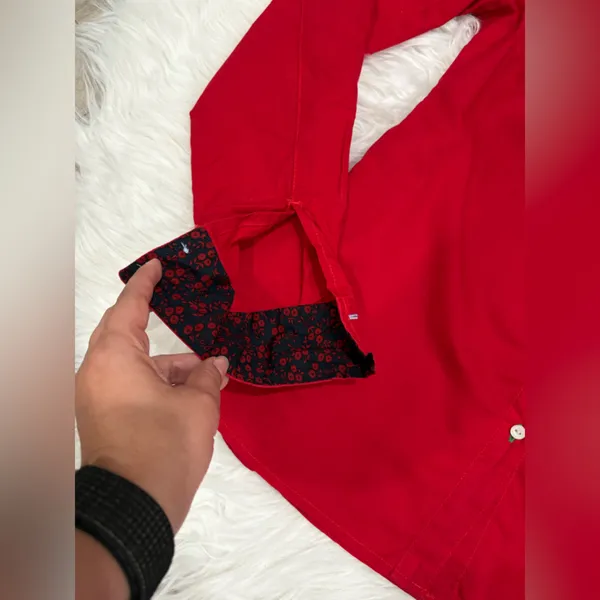 Tommy Hilfiger Red and Black Floral Shirt Size S - Image 5