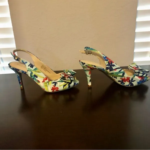 Kelly & Katie Floral Heels Open Toe with Bow Size 6 - Image 5