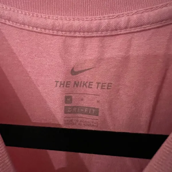 Nike Tshirt - Image 2
