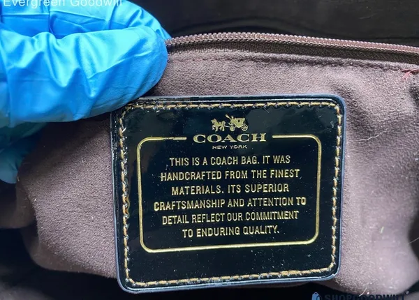 Coach Ava Tote Pebble Leather Chain - Image 3