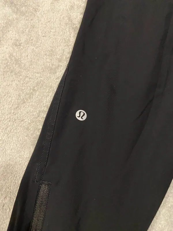 Lululemon Black Joggers - Image 4
