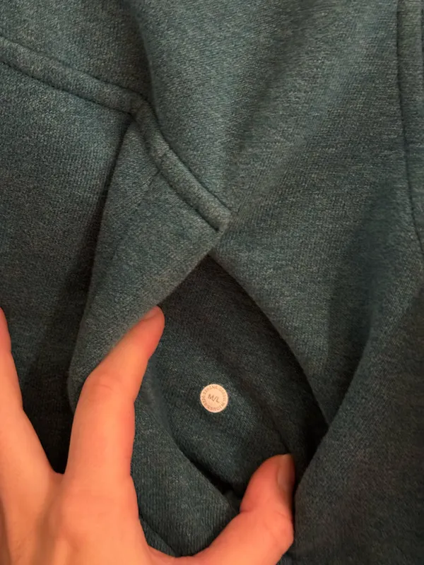 Lululemon Scuba Half-Zip M/L - Image 4