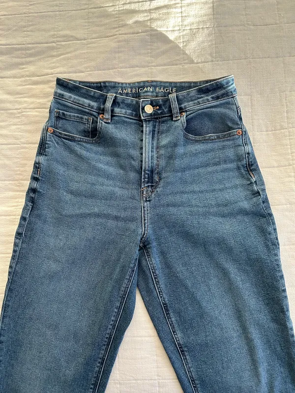 American Eagle Jeans - Image 2