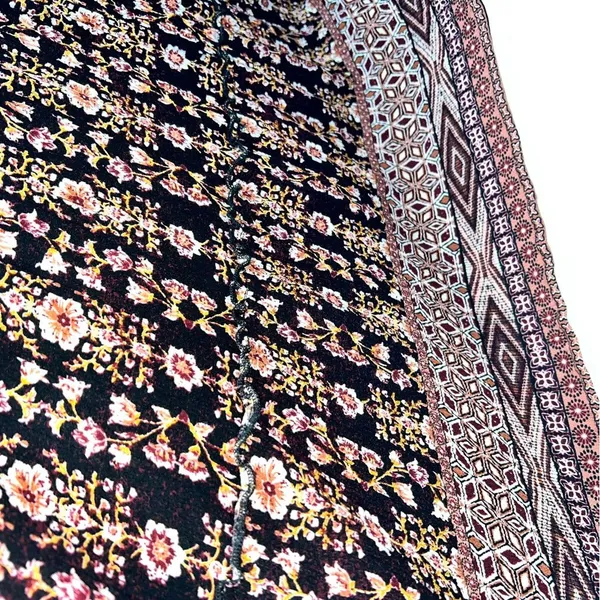 Knox Rose Multicolor Patterned Top - Image 9