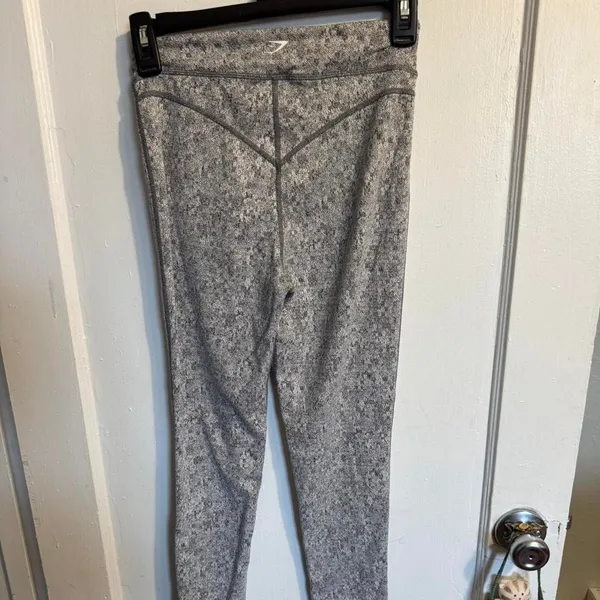 Gymshark Seamless Leggings Womens Gray Snake Print Athletic Workout Size M - Image 6