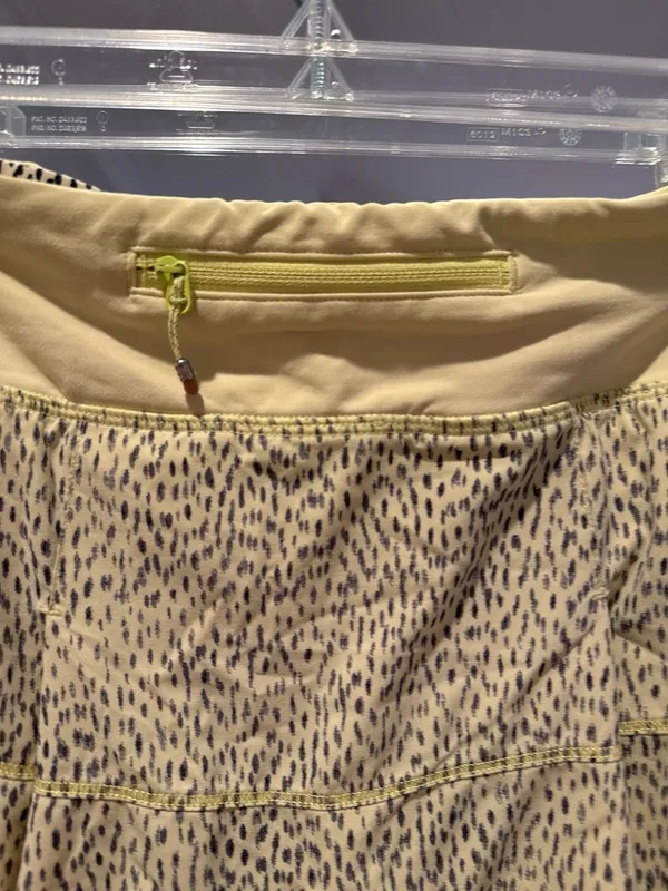 Lululemon Pace Rival Skirt II Dottie Dash Clarity Yellow Black Size 8 - Image 7