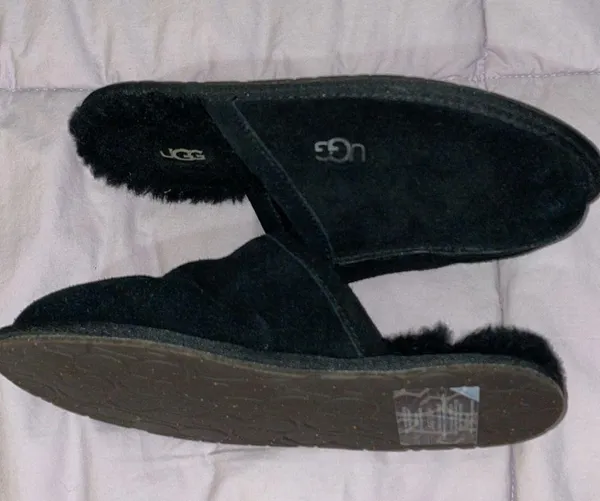 Ugg black slip on slippers - Image 3