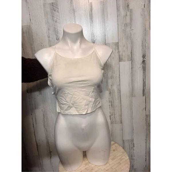 Backless White crop top size medium - Image 2