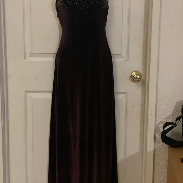 Victoria's Secret burgundy Maxi Dress with Embellished Bodice - Image 4