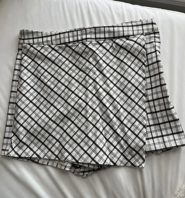 Garage White Plaid Skort - Image 2
