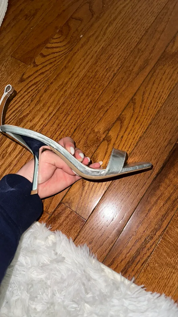 Steve Madden Heels Silver - Image 6