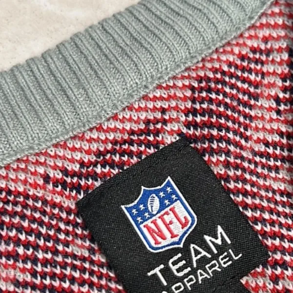 NFL V-Neck New England patriots fair isle sweater Sweater Blue and Gray small - Image 9