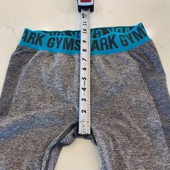 Gymshark Gray‎ Leggings Size Medium - Image 5