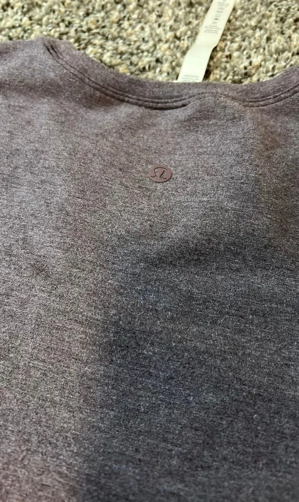T-Shirt - Image 4