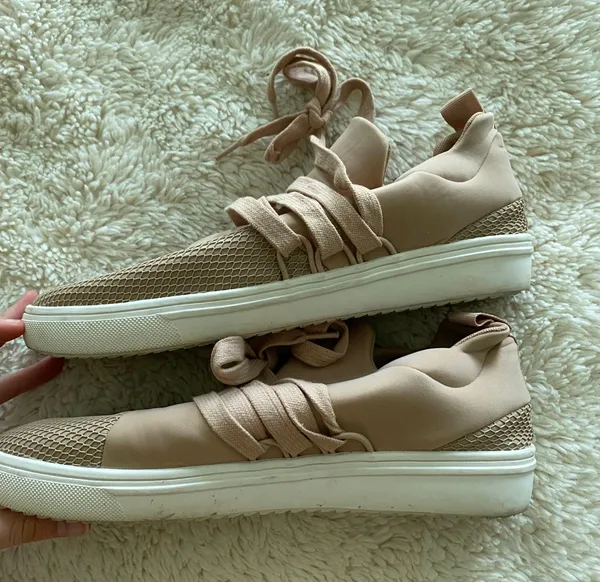 Steve Madden Sneakers - Image 2