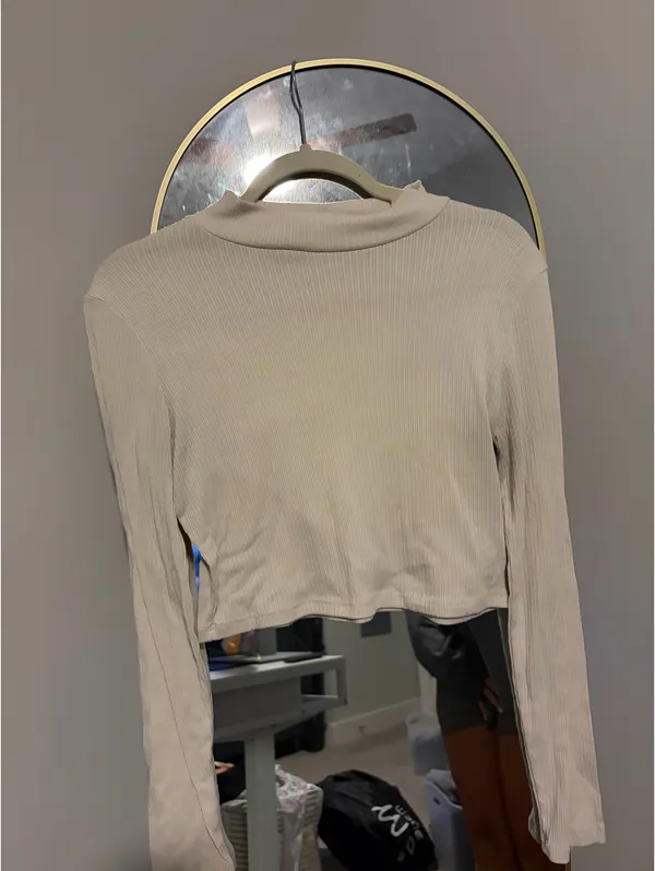 Cropped Mockneck Sweater - Image 2
