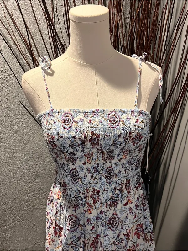 🌸Nwt Roller Rabbit Blue And White Floral Maxi Dress Size Small🌸 - Image 3