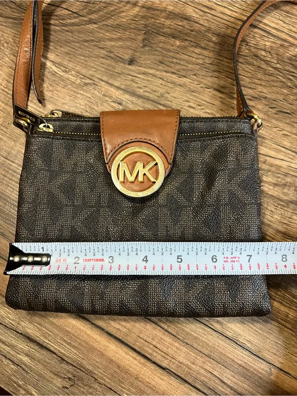 Michael Kors MK Monogram Crossbody Bag - Image 2