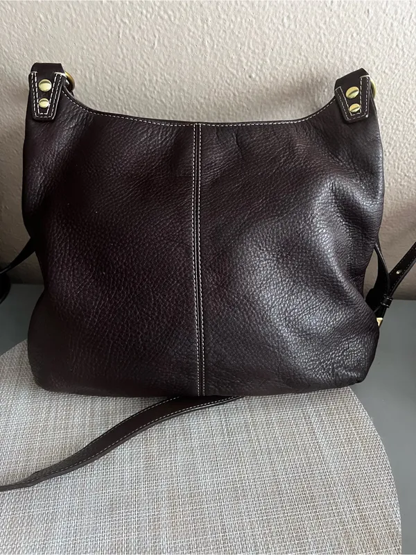 Coach Dark Brown Pebbled Leather Bag with Gold Hardware - Image 3