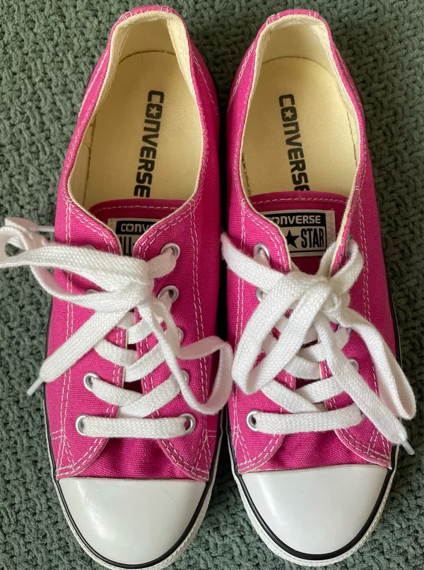Pink Low Top Converse Sneakers  - Image 5