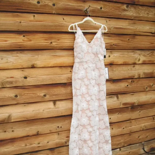 NWT Betsy & Adam Women's Embellished Floral Soutache Sleeveless Gown Dress White - Image 8