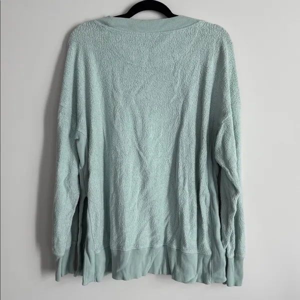 Aerie Chilled Out Sweatshirt Size M - Image 6