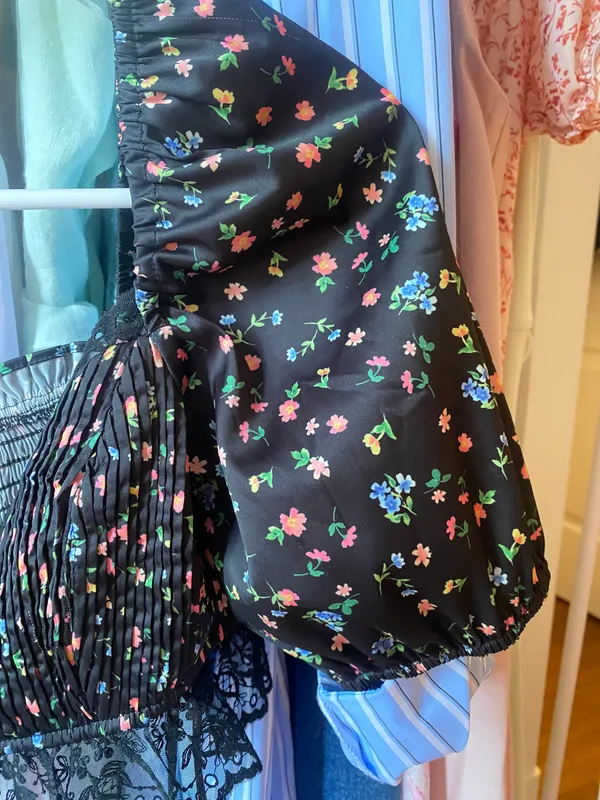 Crop Top Floral - Image 3