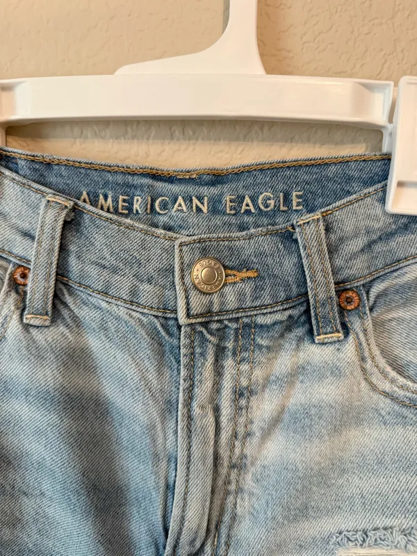 American Eagle Denim Shorts Distressed Size 00 - Image 2