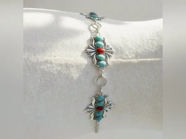 Y2K 2000s style Silver and turquoise belt with a boho vibe - Image 2