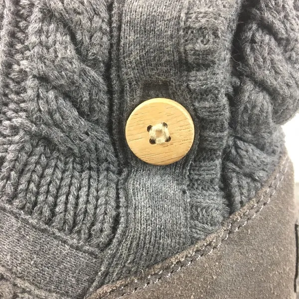 UGG Gray Knit Leland Fold Over Calf Height Crochet Boots 9 - Image 4