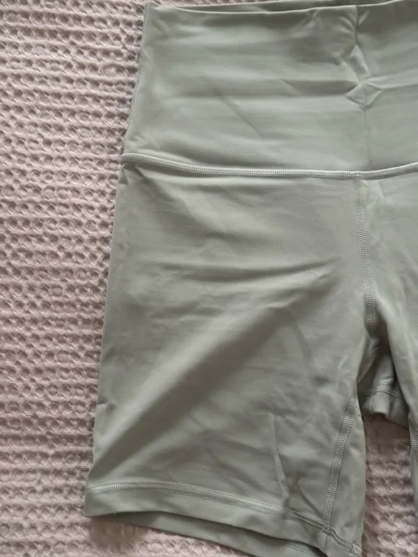 Lululemon Align Shorts 6” - Image 2