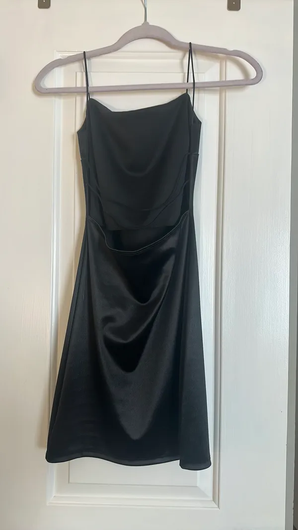 Windsor Black short dress - Image 3