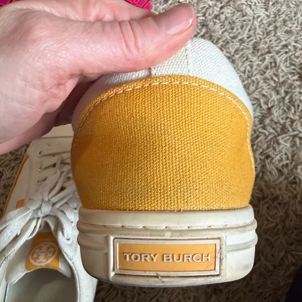 Tory Burch ivory canvas curry yellow classic court shoes Size 8.5 - Image 7