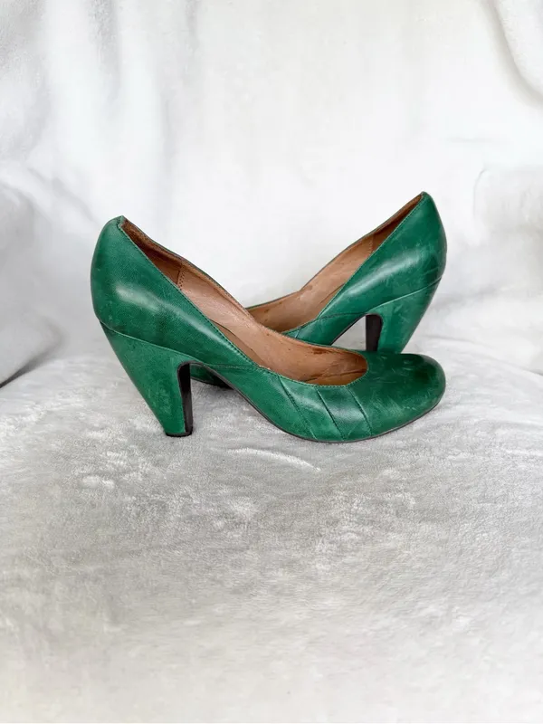 Miz Mooz Green Sunset Pumps Heels 6 Retro Round Toe Curved Heel Detailing - Image 2