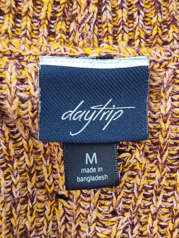 Daytrip Brown and Yellow Knit Cardigan Sweater Size Medium Flaw - Image 8