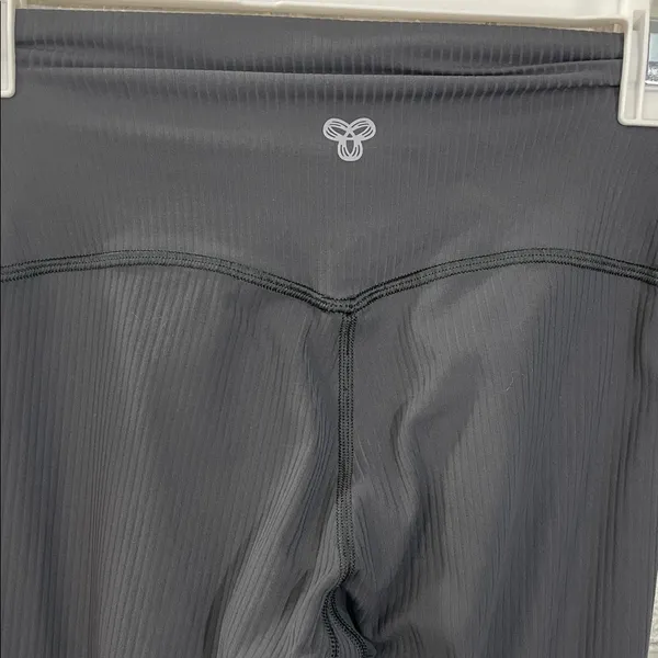 TNA Charcoal Grey High-Waisted Ribbed Leggings - Image 2