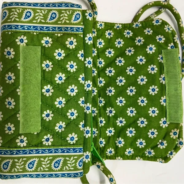 Vera Bradley Floral Green/Blue Crossbody Bag 7” X 5” PREOWNED - Image 6