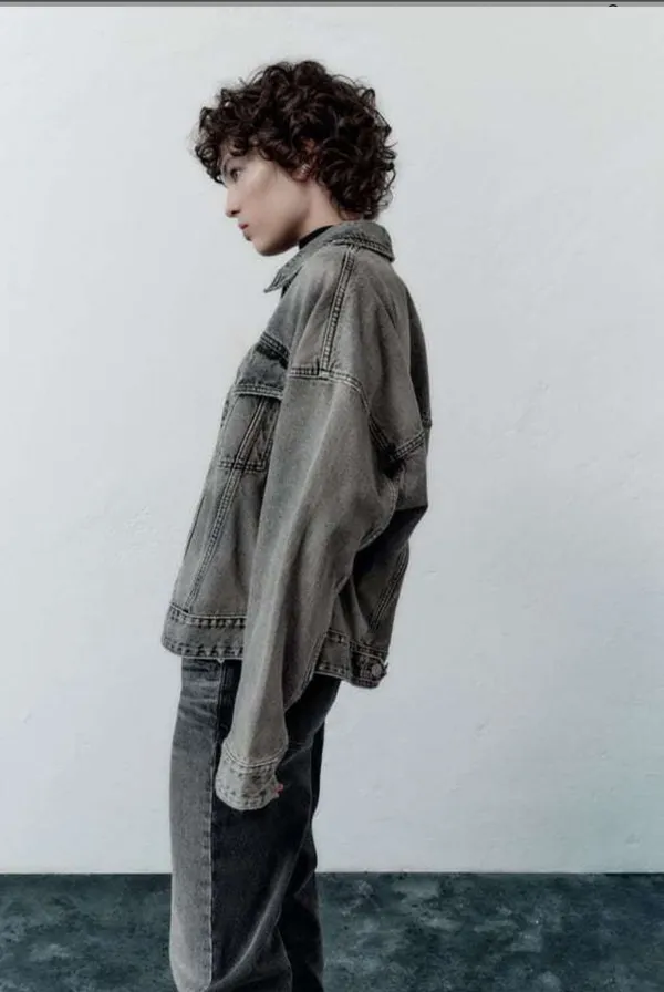NWT  OVERSIZED MULTI-POSITIONAL JACKETSize M-L - Image 3
