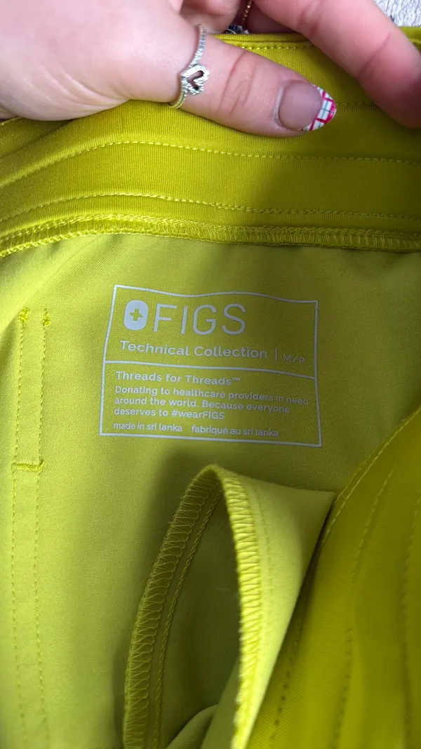 FIGS Scrub Pants - Image 4