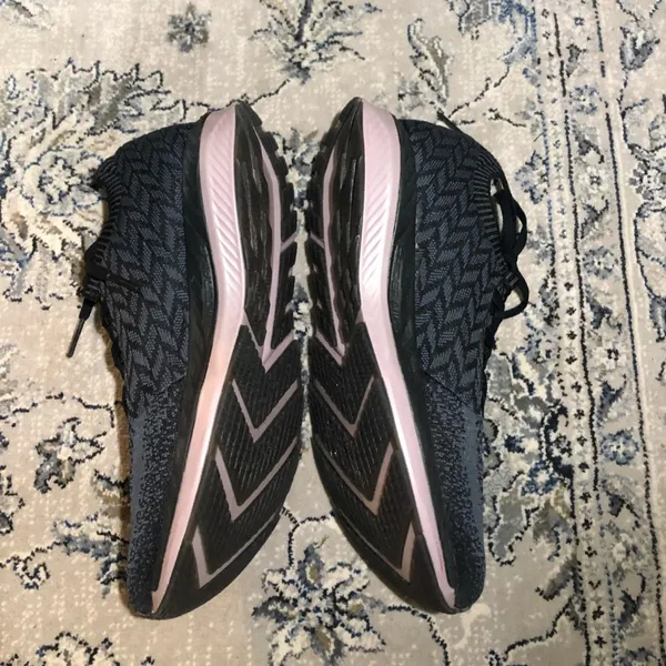 Brooks Bedlam Black Running Shoes - Image 7